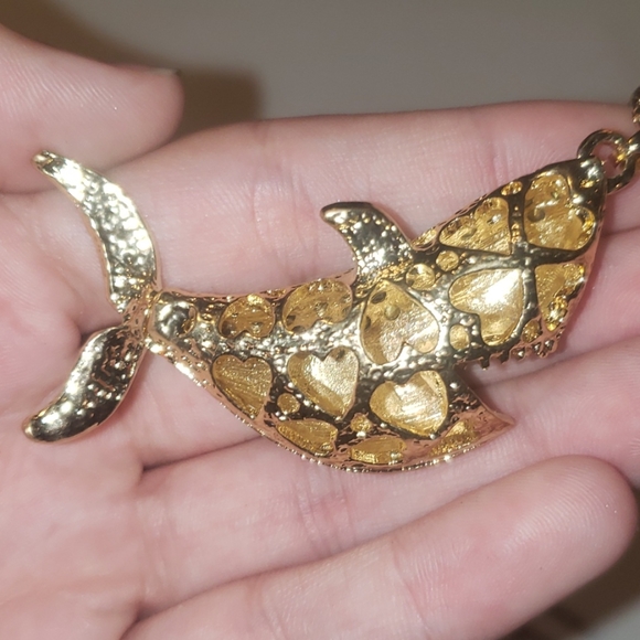 Betsey Johnson Shark Attack Necklace! - Picture 3 of 5